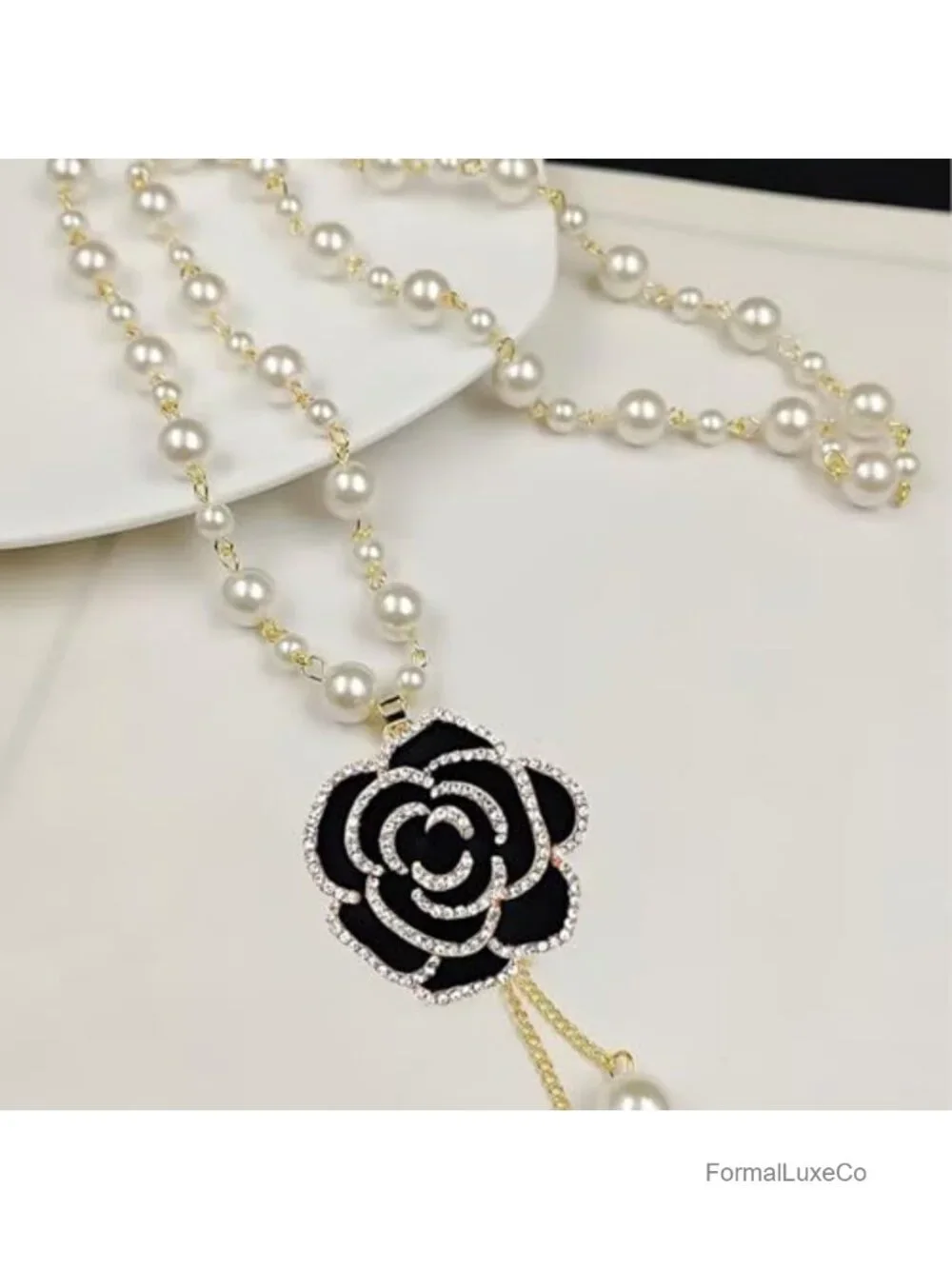 Vintage Rhinestone Pearl Rose Pendant Necklace, Long Chain, Lobster Clasp